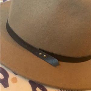 Ecote Accessories - Brown Wool Hat Ecote Accessories - Brown Wool Hat